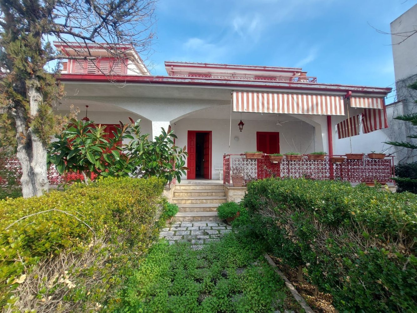 Villa de 14 habitaciónes en Ginosa, Italy No. 118992