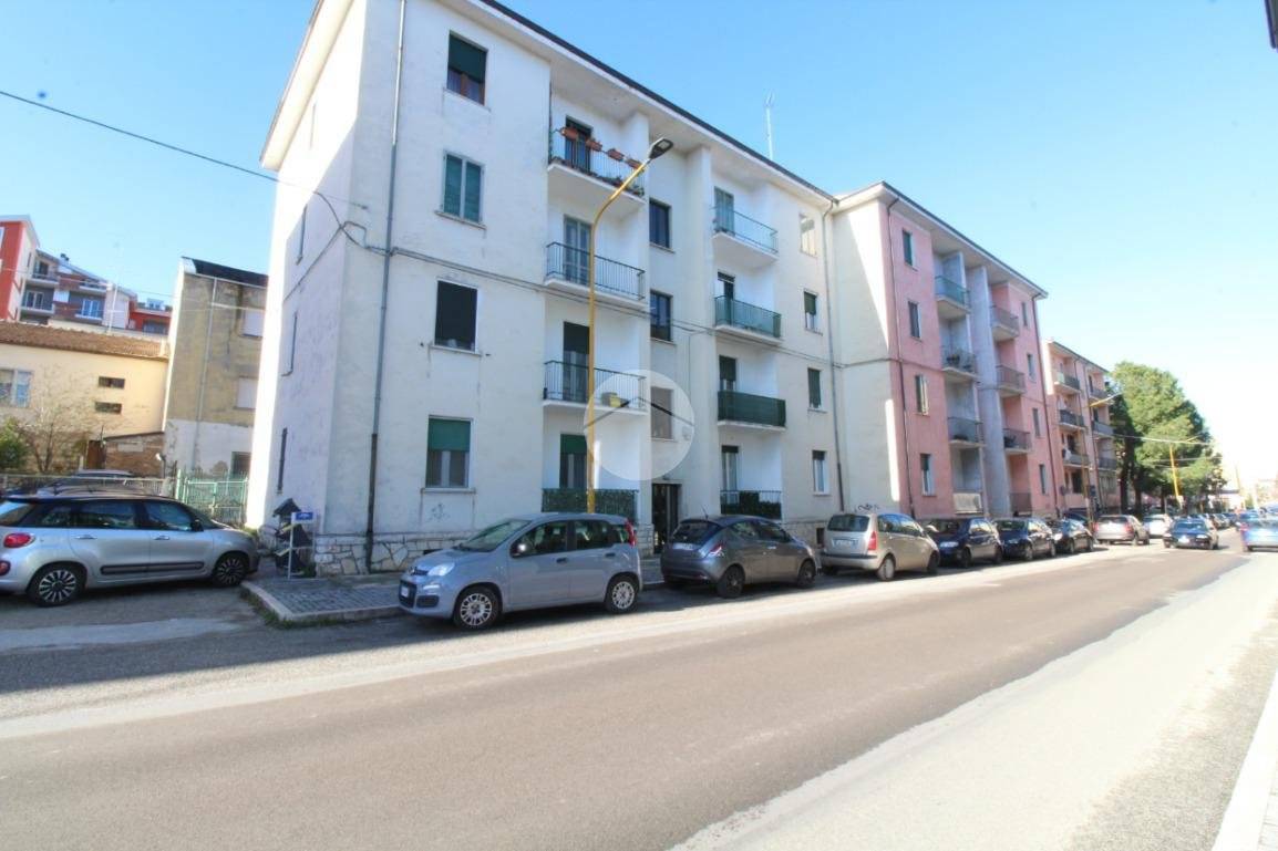 2 bedrooms Apartment in Campobasso, Italy No. 69933
