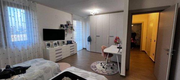 Villa de 9 divisões em Cepagatti, Italy N.º 19705 9