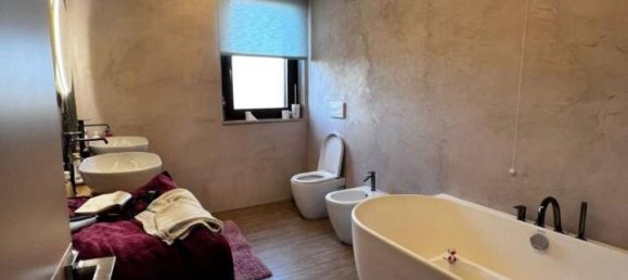 Villa de 9 divisões em Cepagatti, Italy N.º 19705 22