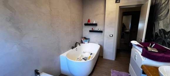 Villa de 9 divisões em Cepagatti, Italy N.º 19705 21