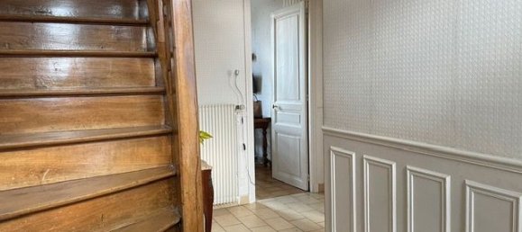 4 Schlafzimmer Haus in Margny-les-Compiegne, France, Nr. 76496 8
