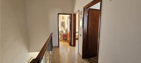 5-salle Maison à Empoli, Italy No. 32164 8