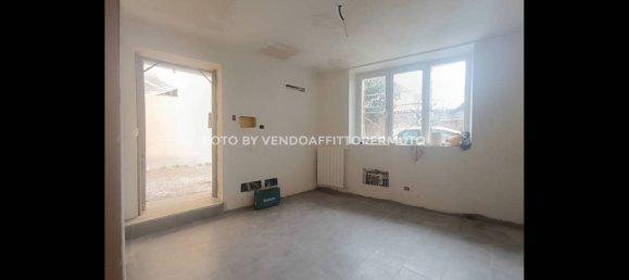 Studio in Palazzolo sull'Oglio, Italy No. 162374 8