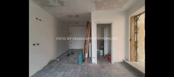 Studio in Palazzolo sull'Oglio, Italy No. 162374 2