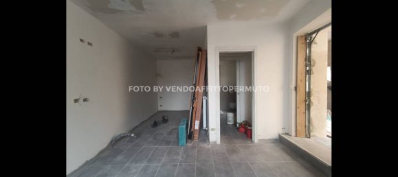 Studio in Palazzolo sull'Oglio, Italy No. 162374 9