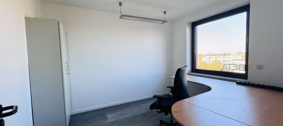  بناية في Bonn, Germany 1043متر مربع رقم 21653 12