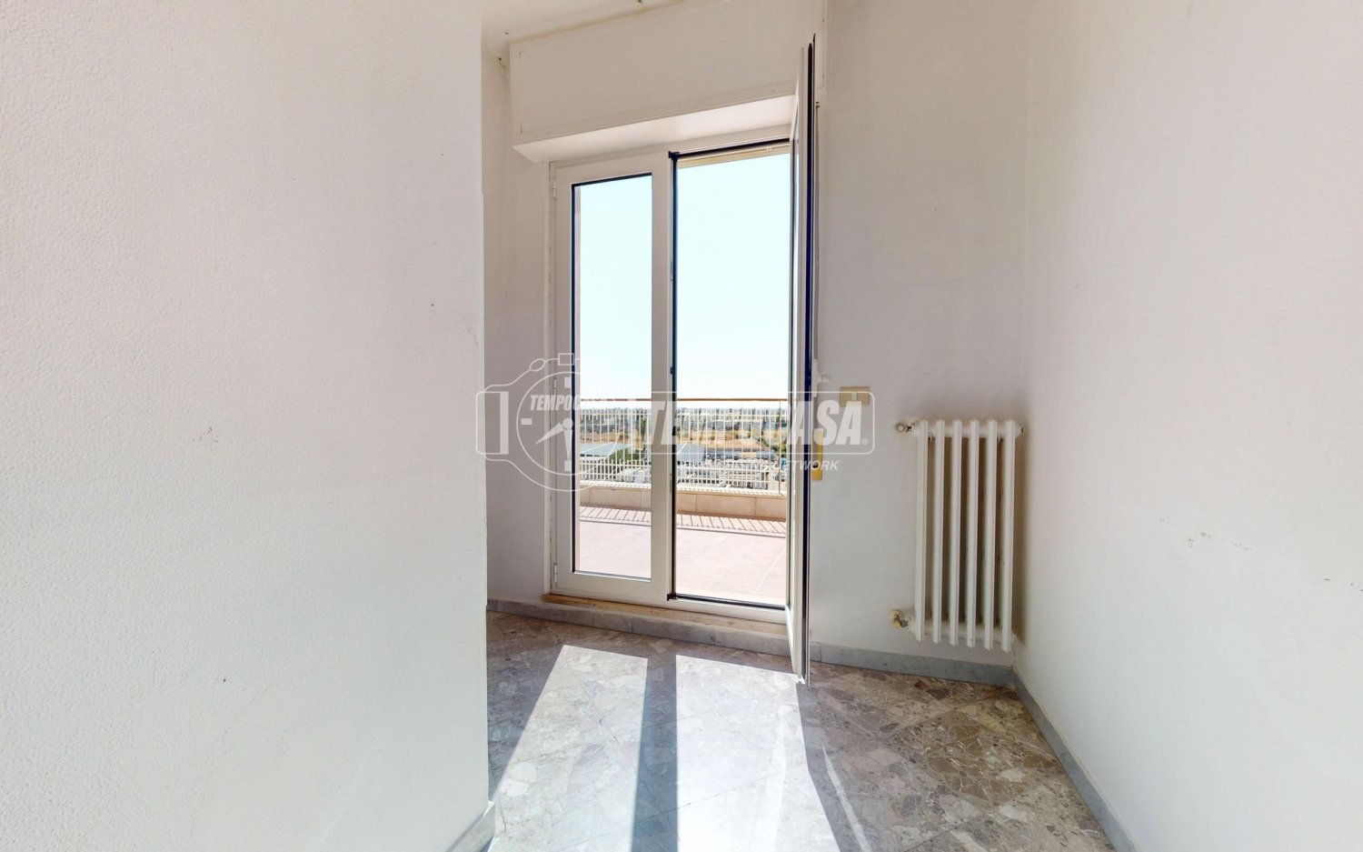 2-Zimmer Wohnung in Bari, Italy, Nr. 293660