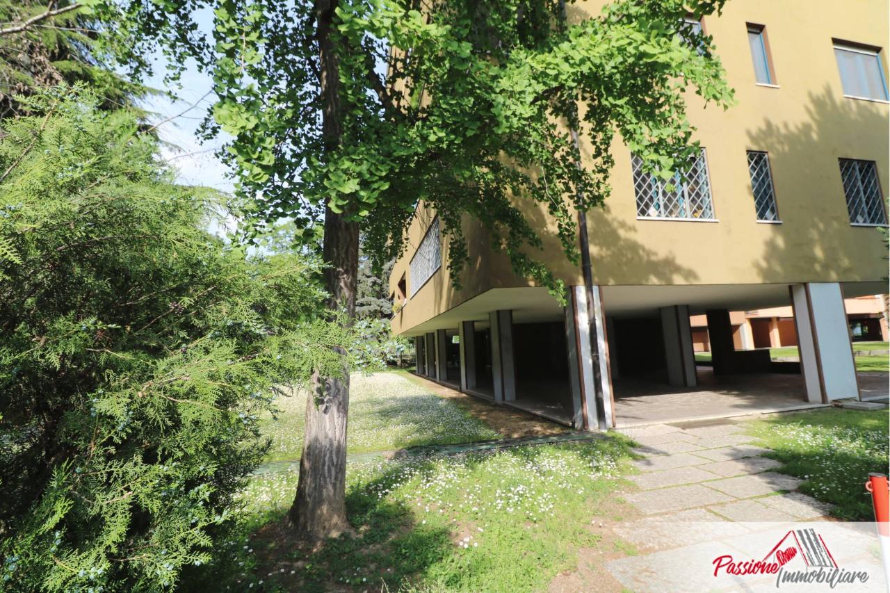 6 rooms Apartment in Verona, Italy No. 146550