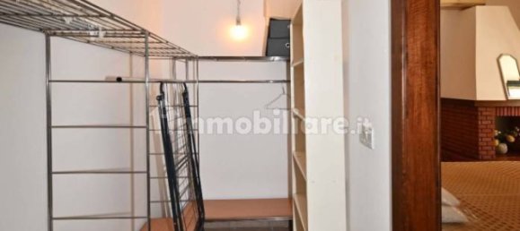 1 bedroom Apartment in Arezzo, Italy No. 355171 10