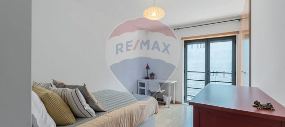 3 bedrooms Apartment in Lisbon, Portugal No. 75723 11