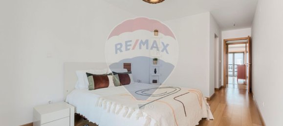 3 bedrooms Apartment in Lisbon, Portugal No. 75723 18