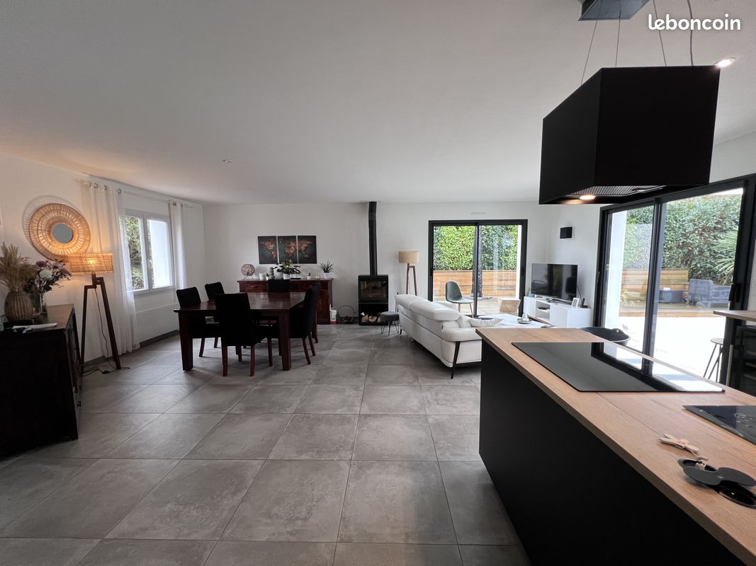 4 bedrooms House in Pornic, France No. 97929