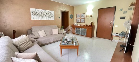 Apartamento T2 em Arconate, Italy N.º 324782 23