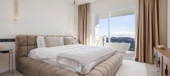 3 bedrooms Apartment in La Quinta, Spain No. 139873 10