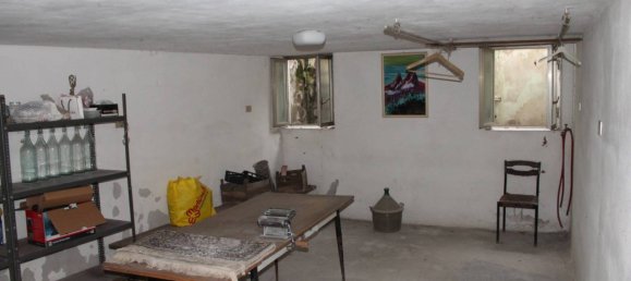 3 bedrooms Castles in Villafranca di Verona, Italy No. 206807 5