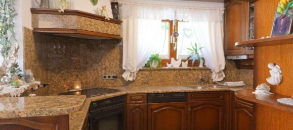 5 Schlafzimmer Haus in Lörrach, Germany, Nr. 76085 9