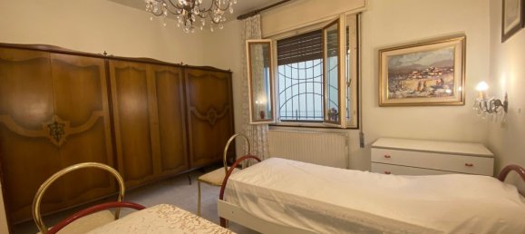 Квартира с 5 комнатами в Чинто Каомаджоре, Италия № 277967 14