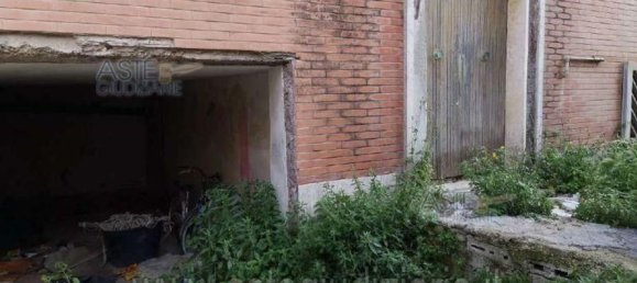 11-Zimmer Haus in Pomezia, Italy, Nr. 186361 24