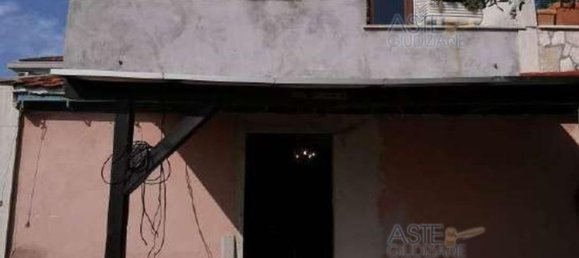 11-Zimmer Haus in Pomezia, Italy, Nr. 186361 12