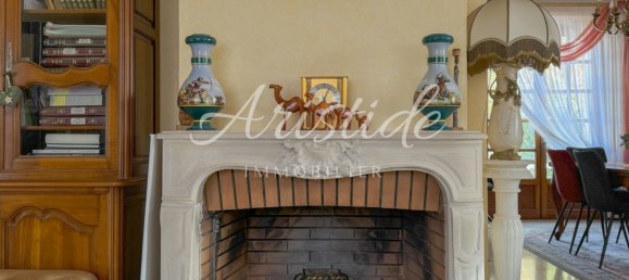 Casa de 5 dormitorios en Olivet, France No. 214728 4