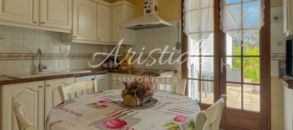 Casa de 5 dormitorios en Olivet, France No. 214728 6