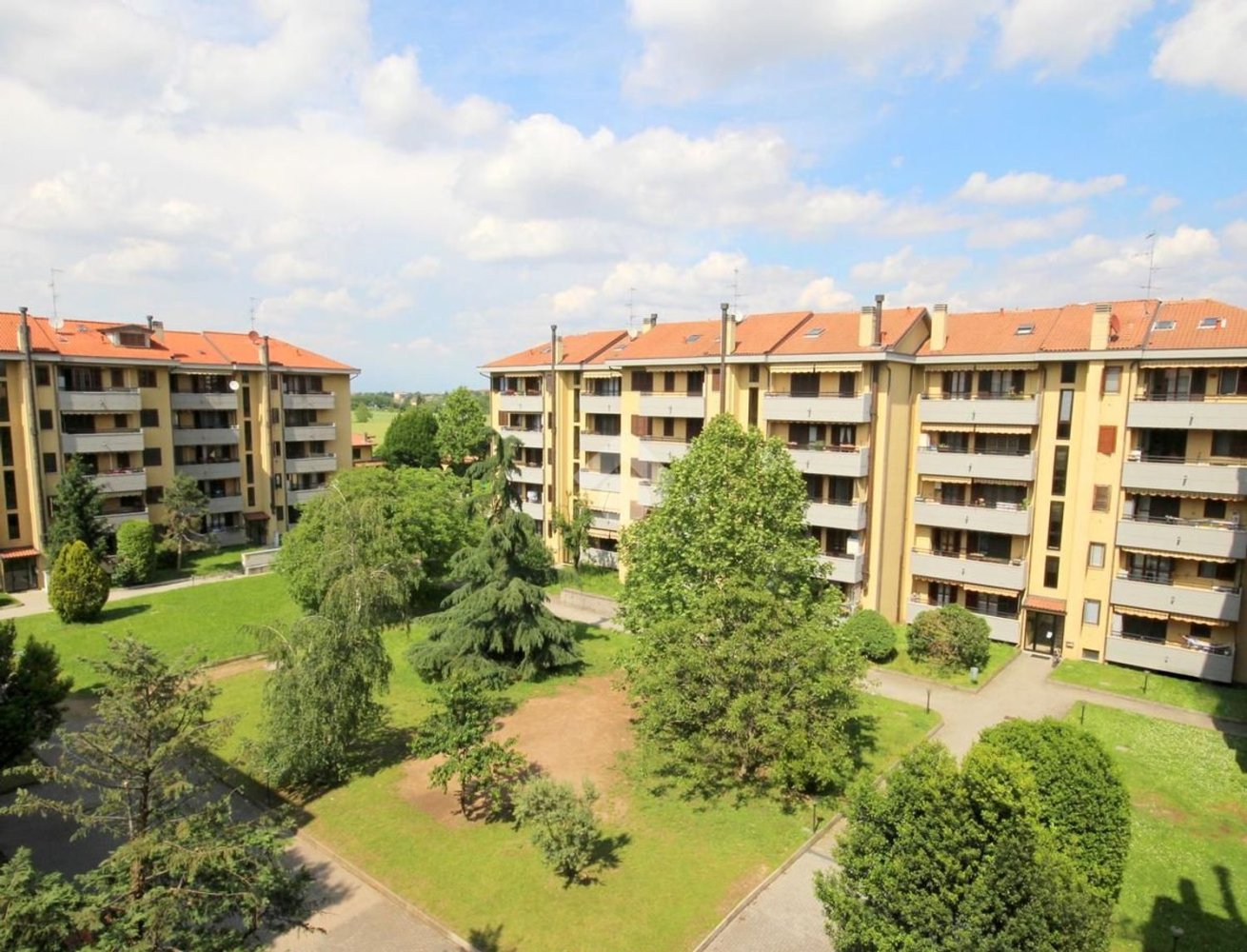 3 chambres Appartement à Cornaredo, Italy No. 392537