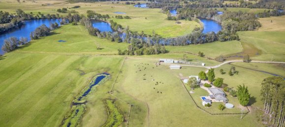 4 bedrooms House in Urunga, Australia No. 1005 2