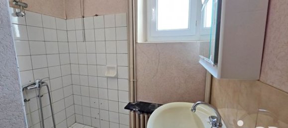 Casa de 4 dormitorios en Saint-Maur, France No. 310608 8