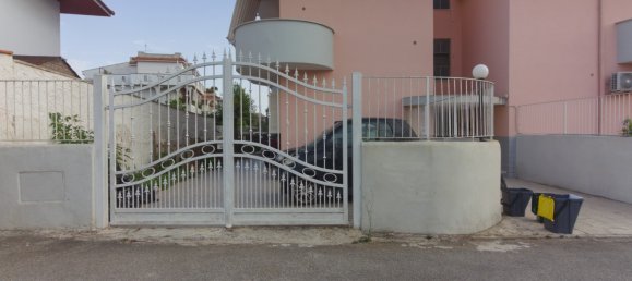 Квартира с 2 спальнями в Неттуно, Италия № 282734 13