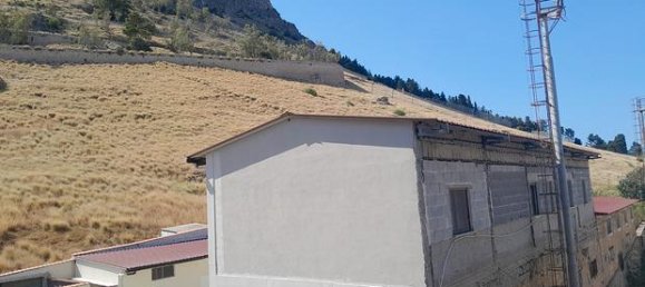 Квартира с 6 комнатами в Палермо, Италия № 276891 2