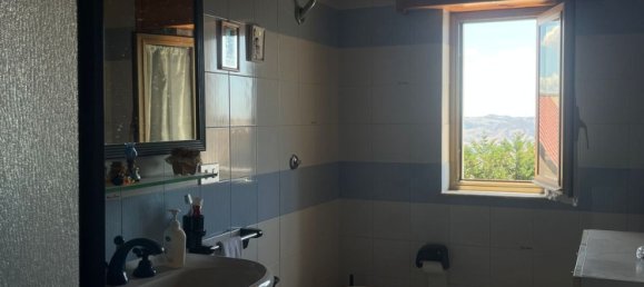 4 rooms Apartment in Cammarata, Italy No. 316769 9