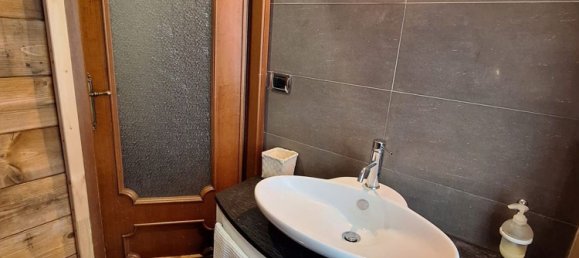 4 rooms Apartment in Pino Torinese, Italy No. 276270 33