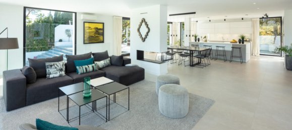 4 Schlafzimmer Villa in Marbella, Spain, Nr. 30614 34