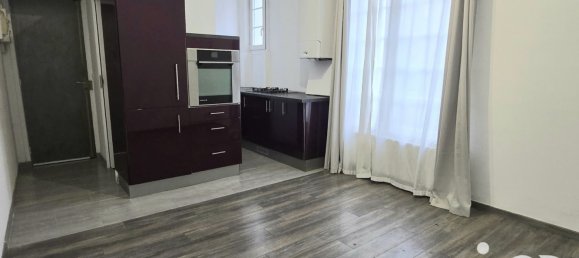 2 rooms Apartment in L'Hay-les-Roses, France No. 193375 3