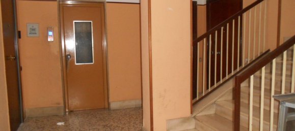 3 rooms Apartment in Pozzuoli, Italy No. 162595 4