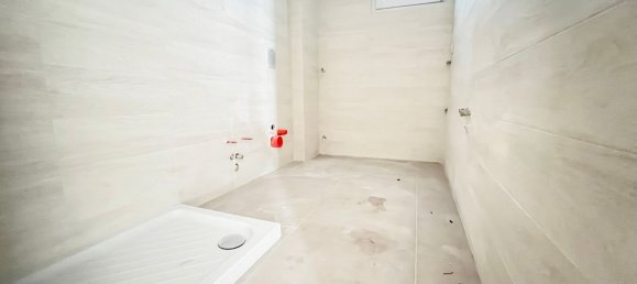 2غرفة شقة في Seregno, Italy رقم 115789 16