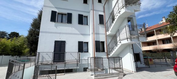 2غرفة شقة في Seregno, Italy رقم 115789 21