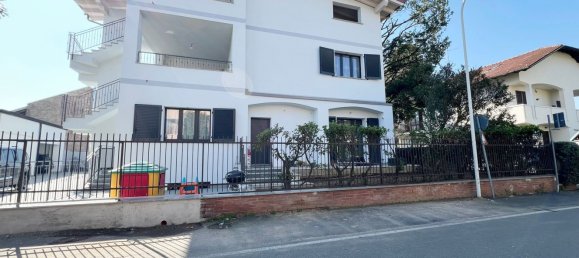 2غرفة شقة في Seregno, Italy رقم 115789 20