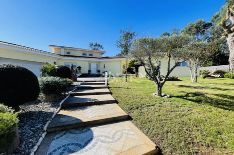 5 bedrooms House in Modivas, Portugal No. 123326