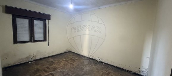 3 bedrooms House in Turiz, Portugal No. 43323 16