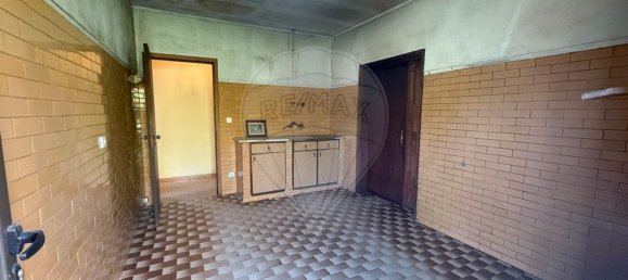 3 bedrooms House in Turiz, Portugal No. 43323 13