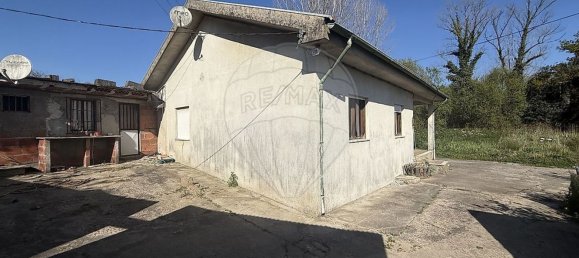 3 bedrooms House in Turiz, Portugal No. 43323 5