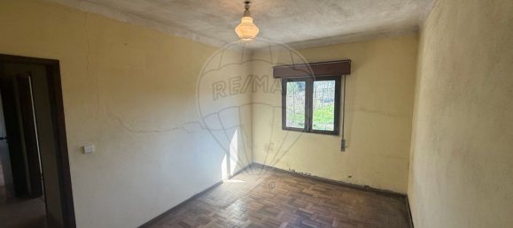 3 bedrooms House in Turiz, Portugal No. 43323 15