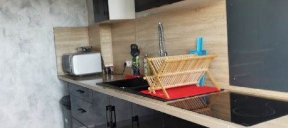 2 Schlafzimmer Wohnung in Epernay, France, Nr. 257237 3