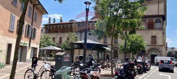 Gewerbliche Immobilie in Bergamo, Italy 70m², Nr. 55063 6