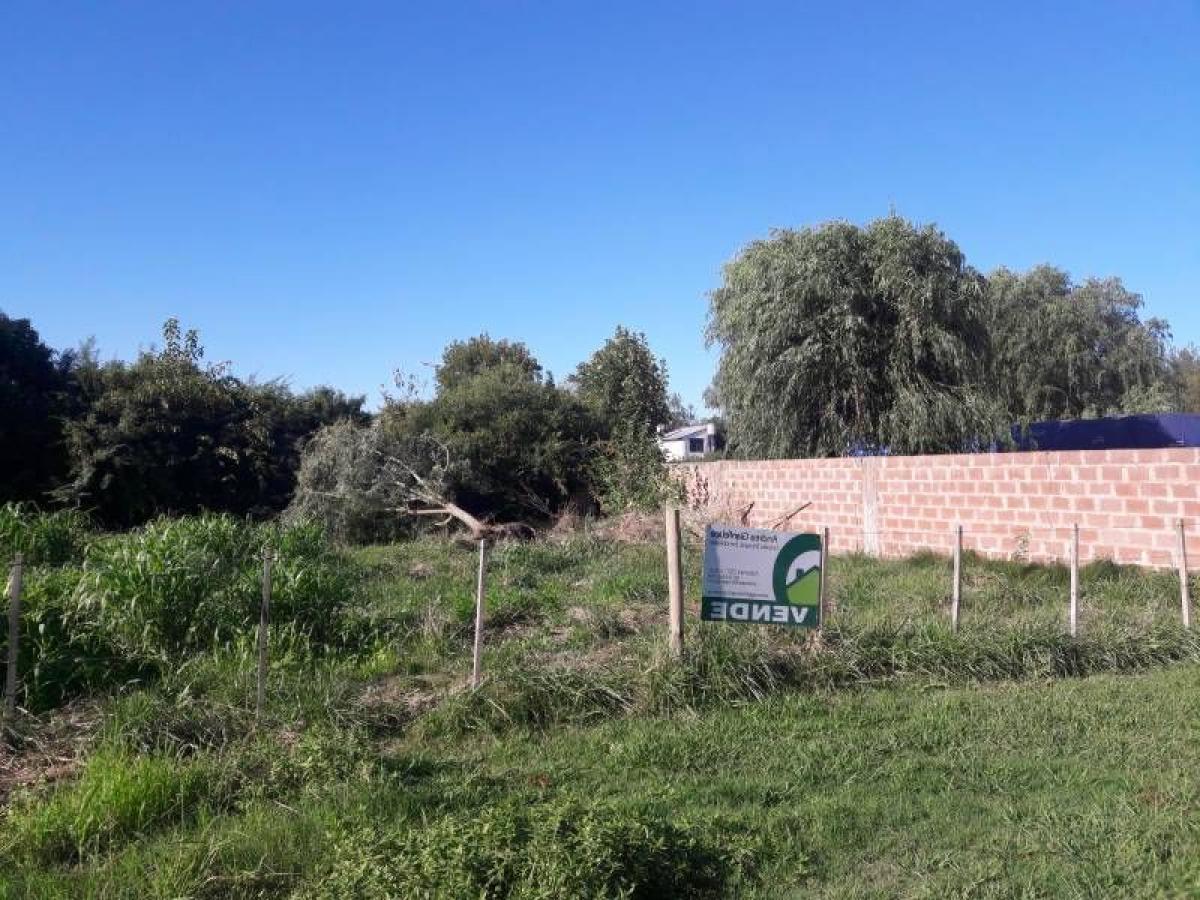 Grundstück in Lobos, Argentina, Nr. 42007