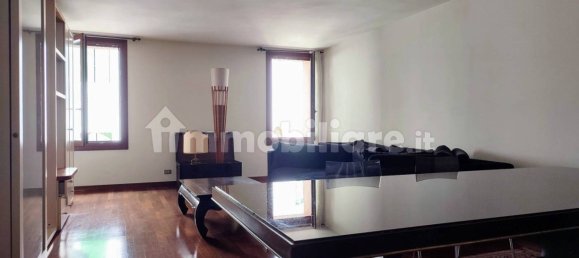 2 chambres Appartement à Bassano del Grappa, Italy No. 358932 5