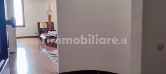 2 chambres Appartement à Bassano del Grappa, Italy No. 358932 4