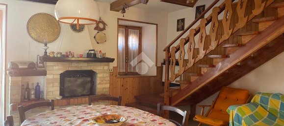 5-Zimmer Haus in Pettinengo, Italy, Nr. 24412 25